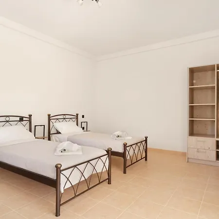 Panagis Apartment