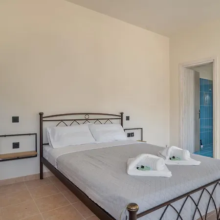 Panagis Apartment *